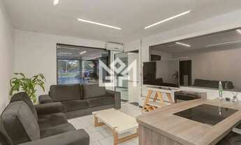 Imagem 3: Ponto comercial / loja à venda na Av. Ipiranga, bairro Santana, em Porto Alegre