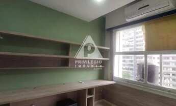 Imagem 5: Ponto comercial mobiliado à venda no Centro da Região Blue, RJ 4 salas, 3 elevadores