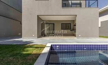 Imagem 2: Casa para venda com 242m², 3 suítes, 2 vagas e piscina no Residencial Burle Marx em Alphav