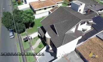 Imagem 3: Sobrado-Alto-Padrao-para-Venda-em-Hauer-Curitiba-PR