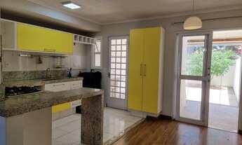 Imagem: HORTOLÂNDIA - Casa de Condomínio - JARDIM