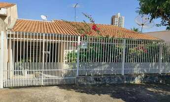 Imagem 5: Casa 3 dormitórios 2 banheiros + 2 salões comerciais Pq Estoril próximo Plaza Shopping