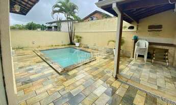 Imagem 4: Casa para venda com 287m², 3 dormitórios, 2 suítes, 4 vagas e piscina no Residencial 04 e