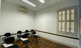 Imagem 5: Casa comercial para locação tem 250 metros quadrados com 10 salas em Centro - Petrópolis