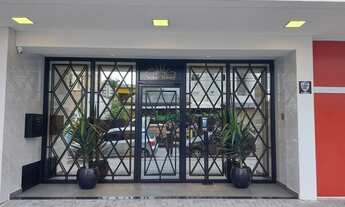 Imagem 3: Apartamento à Venda na Meia Praia em Itapema/SC no Edifício Solar Tower no 17º Andar com 4