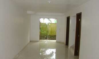 Imagem 5: Regularizar e vender sobrados no santa candida tres quartos sendo um suíte