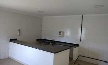 Imagem 16: Galpão com 2.200 metros no Civit II com dois pórticos 10 e 30 tonetadas