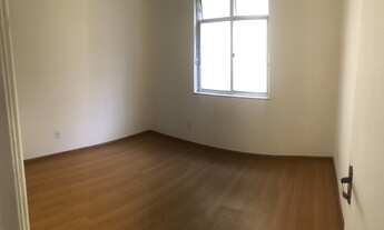 Imagem 6: Oportunidade Apartamento em Vila Isabel à venda modernizado Sala 3 quartos colado a rua Ur