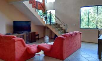 Imagem 7: Casa de condomínio sobrado para venda possui 350 metros quadrados com 2 quartos