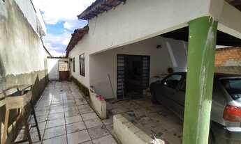 Imagem 2: Casa para venda com 152 metros quadrados com 2 quartos em Jardim Colorado - Goiânia - GO