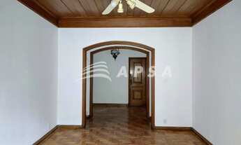 Imagem 4: EXCELENTE IMÓVEL, REFORMADO, ÓTIMA LOCALIZAÇÃO, VASTO COMÉRCIO E FÁCIL LOCOMOÇÃO, APARTAME