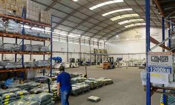 Imagem 3: Galpão / Prédio industrial/comercial (colado BR) aprox 1500 m2 área de armazenagem