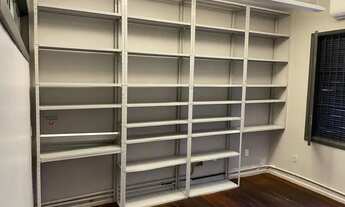 Imagem 6: Casa Comercial para aluguel possui 70 m2 em Jardim Botânico - Rio de Janeiro - RJ