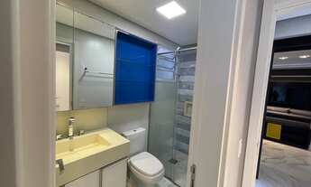 Imagem 7: Apartamento totalmente reformado, mobiliado, em excelente localização na Agronômica!