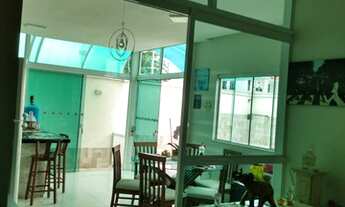 Imagem 3: Casa para venda possui 96 metros quadrados com 2 quartos em Perequê - Porto Belo - SC