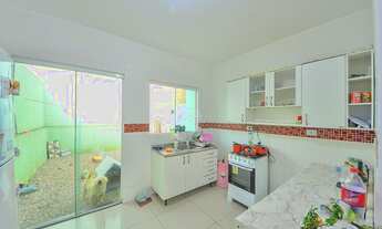 Imagem 4: Sobrado em Curitiba bairro sitio cercado