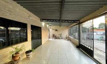 Imagem: Vendo essa casa na Cidade Nova