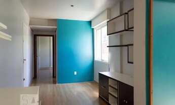 Imagem 2: Apartamento à Venda - Petrópolis, 1 Quarto, 69 m2