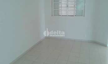 Imagem 5: Casa para aluguel, 3 quartos, 1 suíte, 2 vagas, Jardim Karaíba - Uberlândia/MG