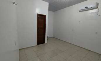 Imagem 6: Ponto comercial com um casa