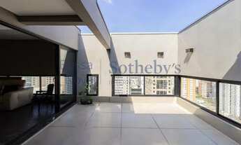 Imagem: Cobertura triplex reformada no Itaim Bibi