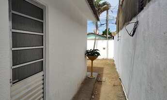 Imagem 5: Casa de condomínio térrea para aluguel possui 80 metros quadrados com 3 quartos