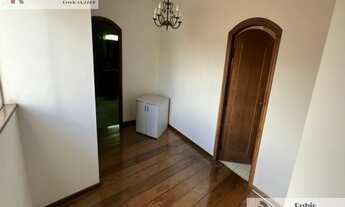 Imagem 2: Casa com Localização Privilegiada!! - Centro