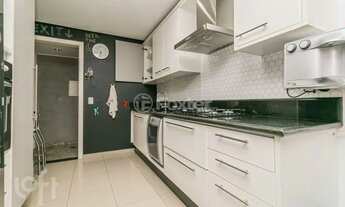 Imagem 10: Apartamento para venda possui 191 metros quadrados com 3 quartos em São João - Porto Alegr