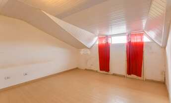 Imagem 7: Apolar vende sobrado no bairro santa cândida em Curitiba