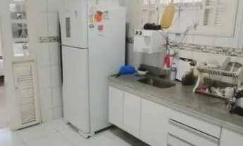 Imagem 4: Casa duplex com 4 quartos com ótima localização por 550.000