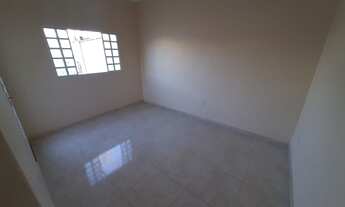 Imagem 5: VENDO OTIMA CASA 3 DORMITÓRIOS COM SUITE PARQUE DOS SERVIDORES