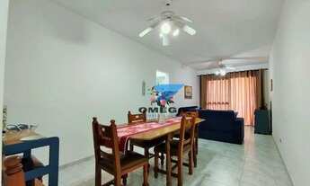 Imagem 2: Apartamento com sacada à venda na praia das Pitangueiras - Guarujá/SP