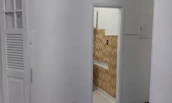 Imagem 5: Tijuca. Quarto e sala separados. Ótimo Local. 8 Minutos Metrô S.Peña. R$ 1.500,00