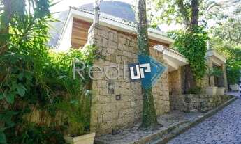 Imagem 2: Excelente Casa Triplex no Itanhangá