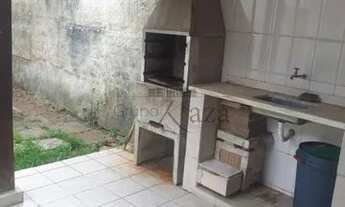 Imagem 7: Casa para venda possui 220 metros quadrados com 6 quartos em Martim de Sá - Caraguatatuba