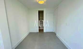 Imagem 7: ALTA Imóveis Boutique vende ou aluga: Cobertura com reforma atual e cheiro de nova na quad