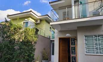 Imagem: Sobrado com 252 m², 3 quartos, 4 vagas