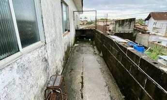 Imagem 5: Sobrado Independente com 3 Dormitórios, Quintal e Garagem no Flórida, Lado Praia