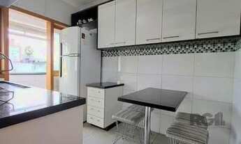 Imagem 2: 3 dormitórios mobiliado, garagem e elevador no bairro Petrópolis