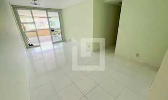 Imagem 2: RECREIO - LINDO APTO - FRENTE - VARANDÃO - CORTINA DE VIDRO - 3QUARTOS(1SUÍTE) - ARMÁRIOS