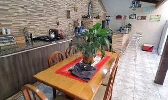 Imagem 7: Sobrado com 3 dormitórios à venda com 150.55m² por R$ 650.000,00 no bairro Emiliano Pernet