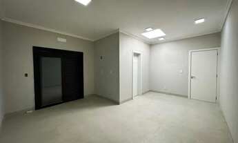 Imagem 4: Ampla casa térrea com 3 (três) suítes localizada no bairro Igara