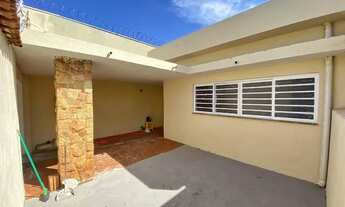 Imagem 2: Casa para venda no bairro Campos Elíseos com 02 dormitórios