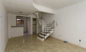 Imagem 4: Casa com 2 Quartos para Alugar no bairro Rio Branco com 106m²