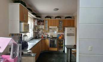 Imagem 4: OTIMO SOBRADO INDEPENDENTE 101M² - 3 DORMS - 6 VAGAS DE GARAGEM - JARDIM LAS VEGAS