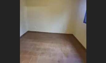 Imagem 2: Casa para Locação em Taubaté, Jardim Santa Clara, 6 dormitórios, 2 suítes, 3 banheiros, 2