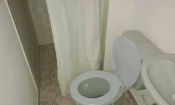 Imagem 7: Casa para aluguel com 45m², com 2 quartos no Vila Industrial