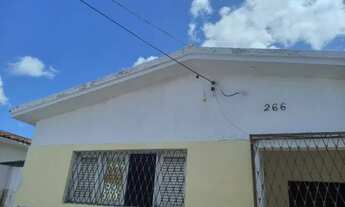 Imagem 6: Casa para alugar com 3 quartos e 1 no quintal com suite, com quintal e garagem