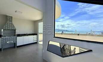 Imagem 7: Cobertura duplex reformada com vista para o mar