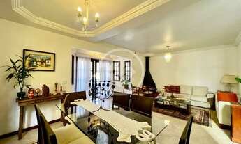 Imagem 2: Casa em Condomínio com 4 Quartos e 215m² à venda por R$960.000,00 - Comary /RJ codigo: 137